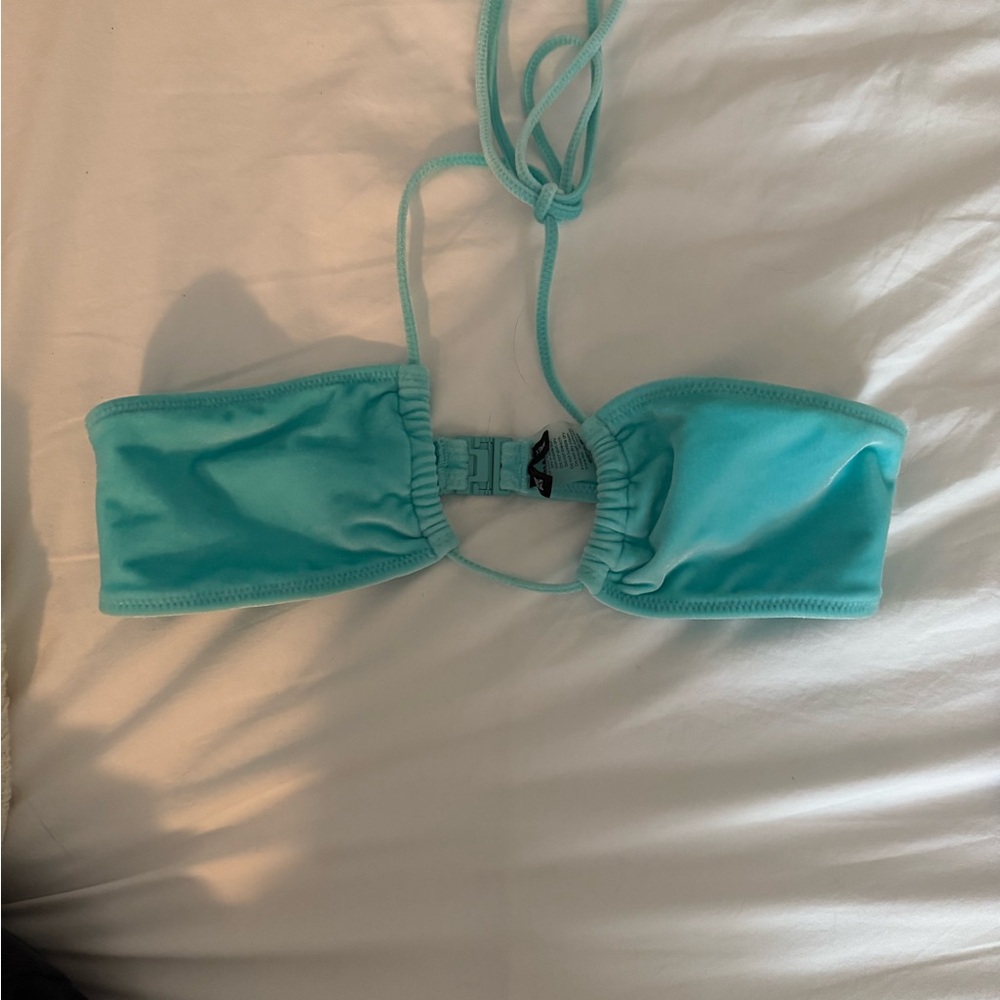 Triangl Halter Bikini Top